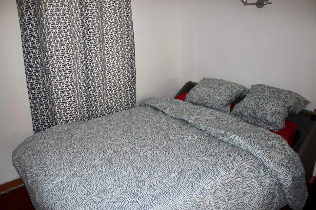 Studio au cœur du village provençale de Riez. Dans le Verdon. Extérieur photo