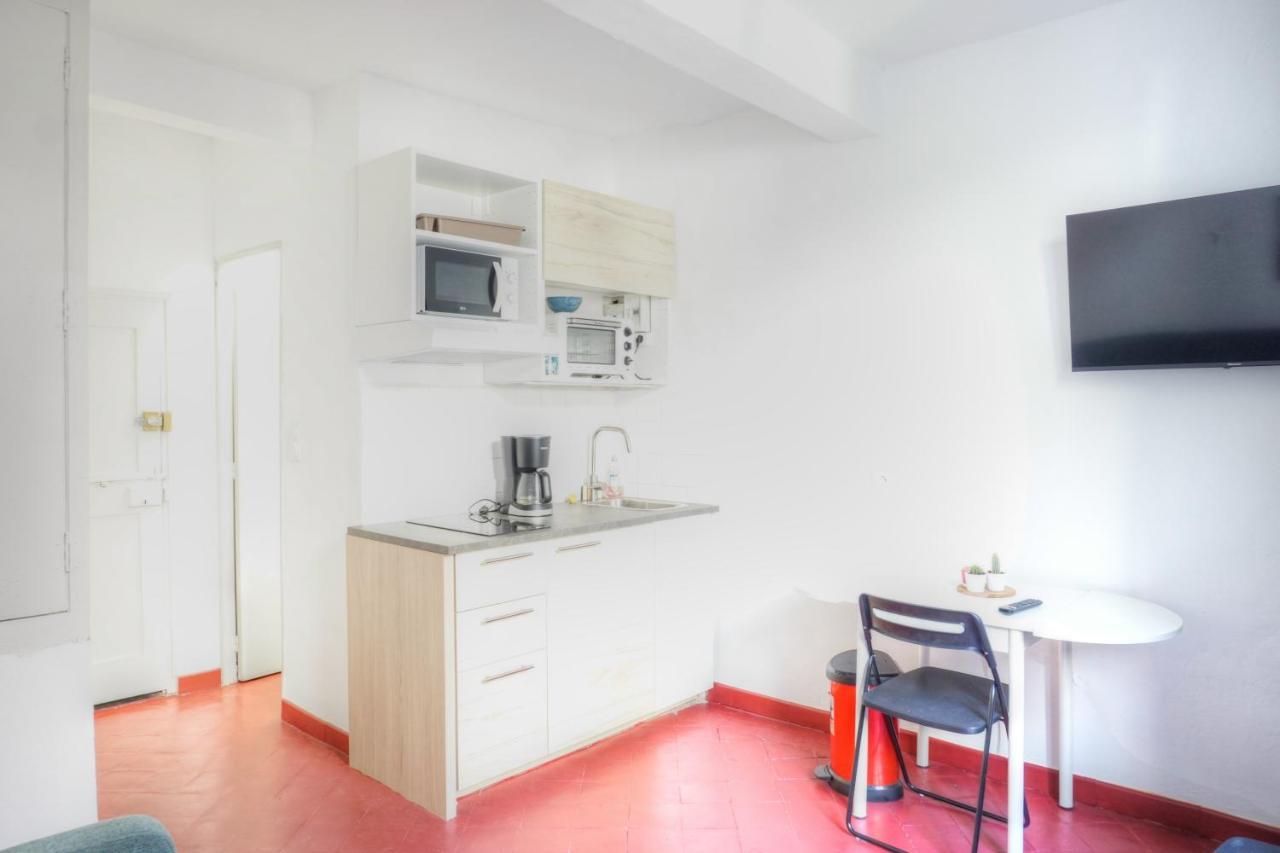 Studio au cœur du village provençale de Riez. Dans le Verdon. Extérieur photo
